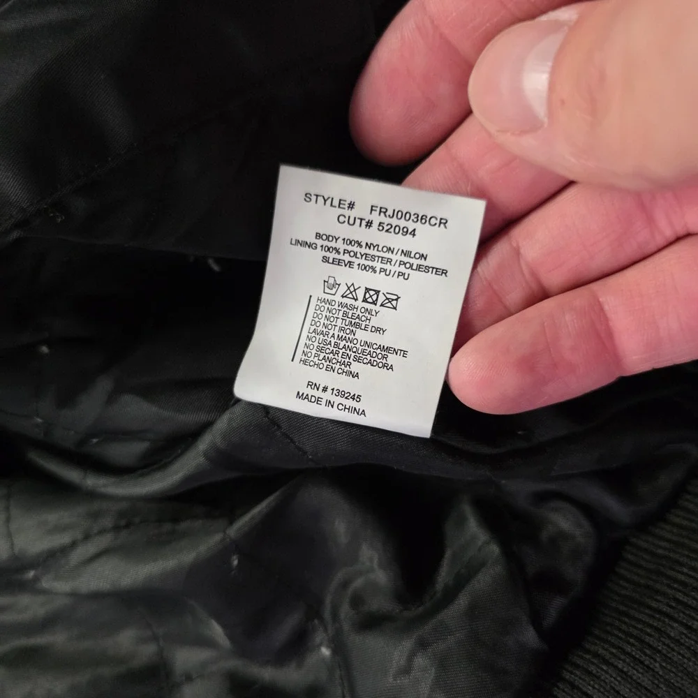 First Row nylon row
